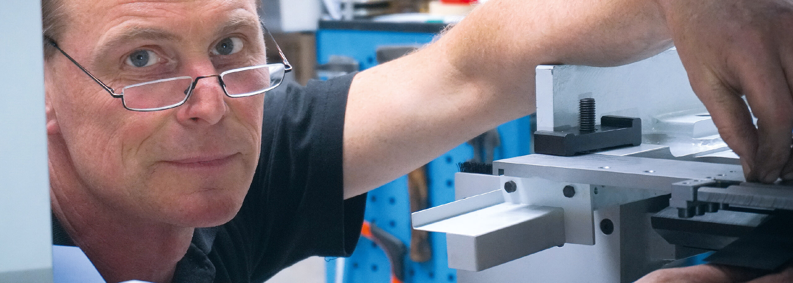 service nomoco vertical grinding centerless [EN]